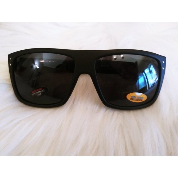 PUGS Accessories - NWT PUGS Black Matte Rectangle Sunglasses